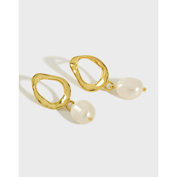 Tia Pearl Gold Earrings