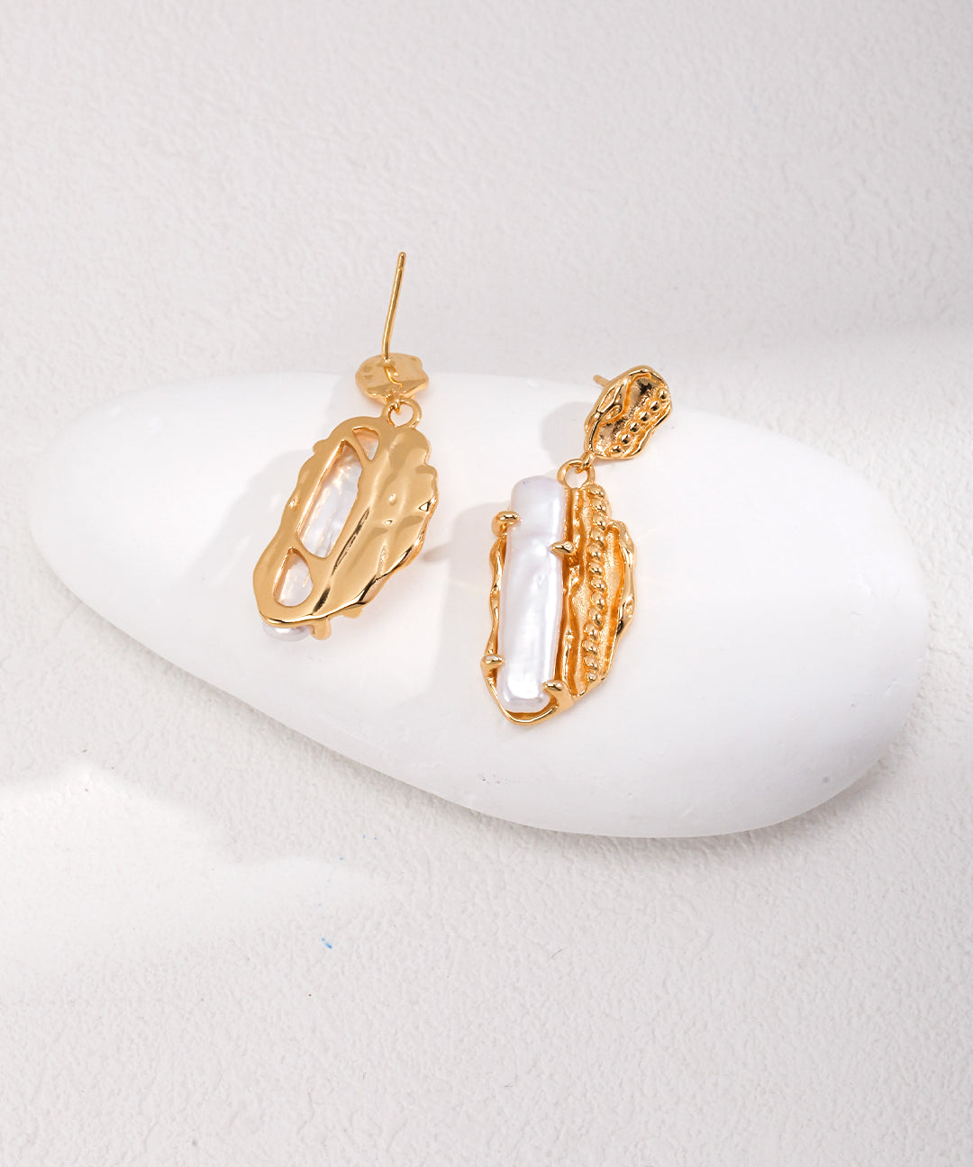 Romana Fresh water Pearl Stylish Earring