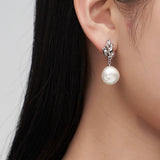 Alysa  Pearl Stylish Earring