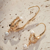 Cage  Pearl Stylish Earring