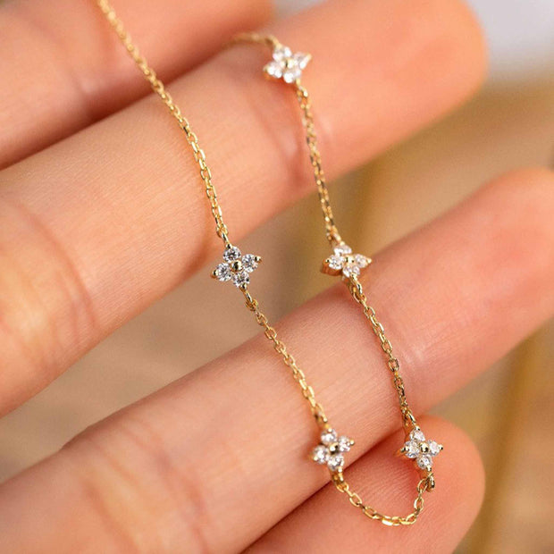 Twinkling Clover Chain Bracelet