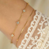 Twinkling Clover Chain Bracelet