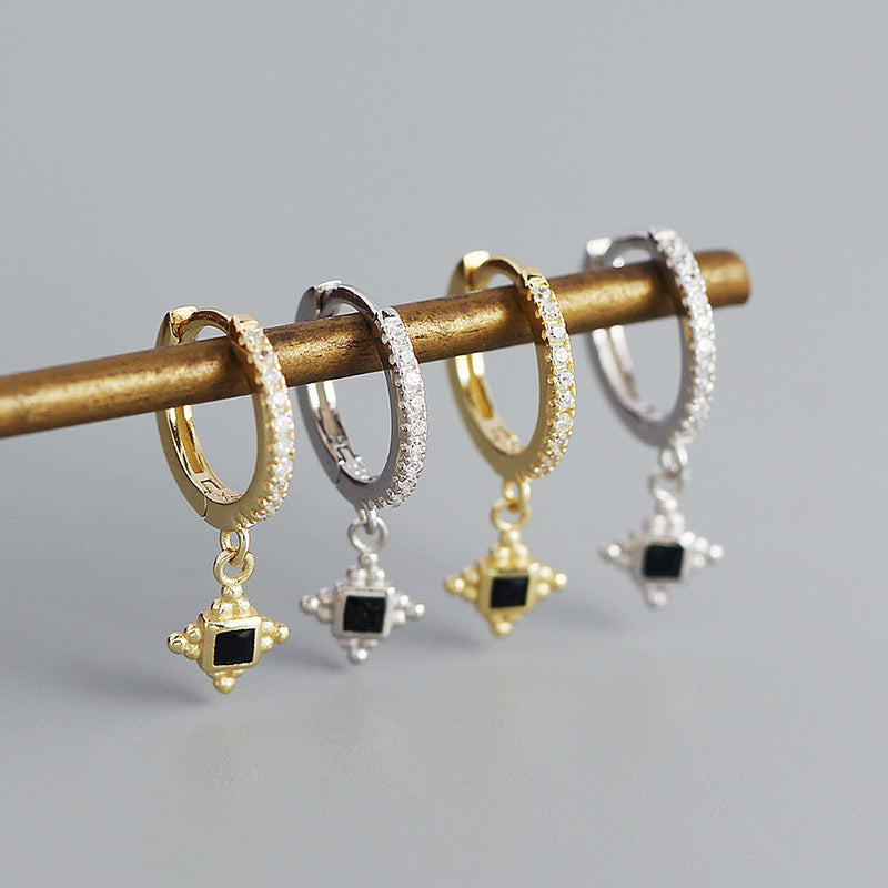 Elva Gold Dangle Hoop