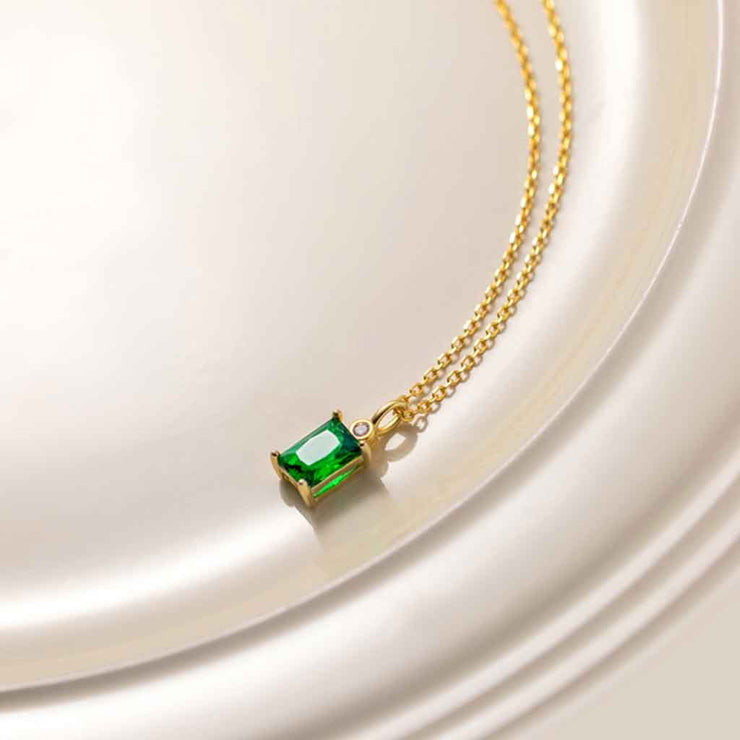 Square Emerald Pendant Necklace | NORI JOYERIA