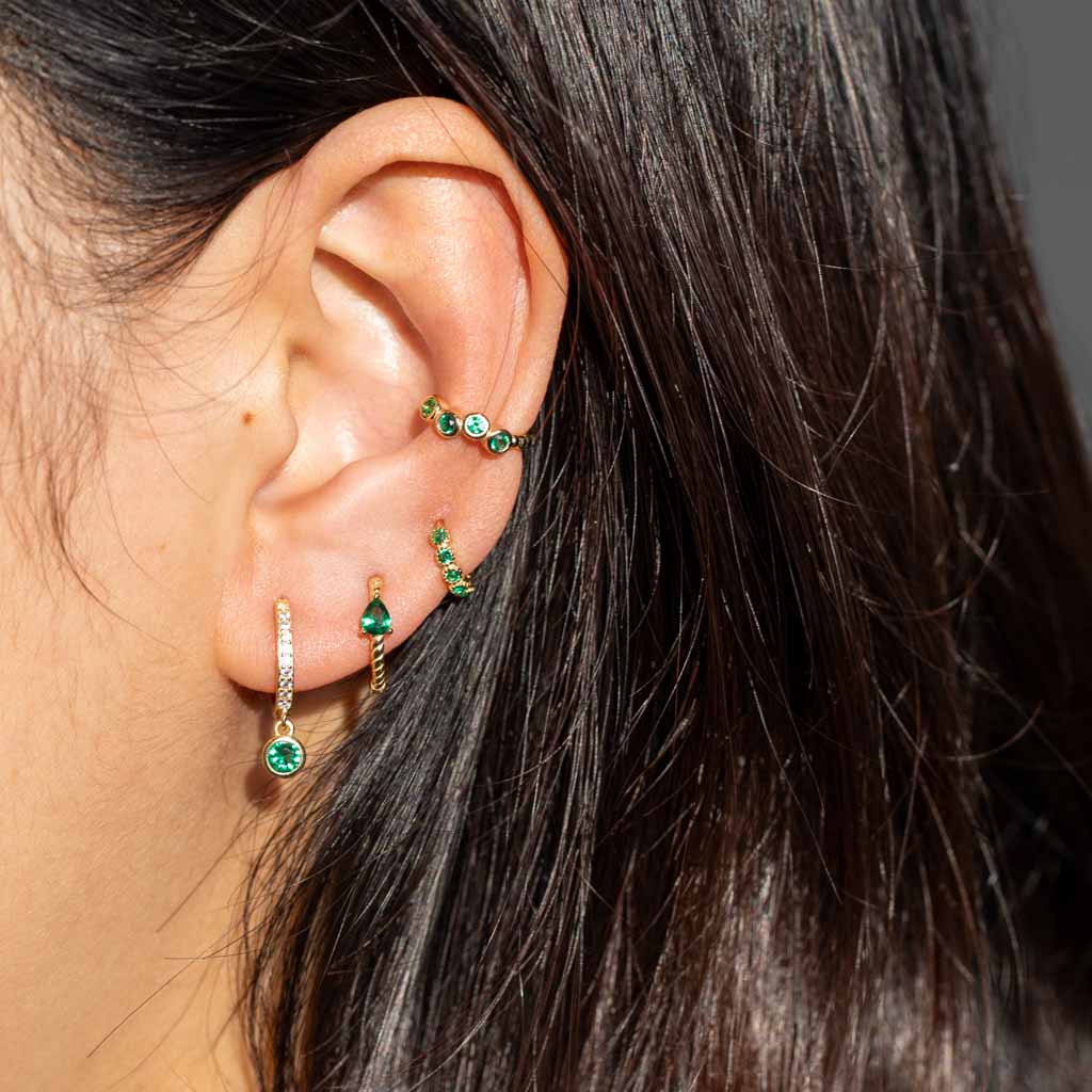 5.5mm Sophi Green Gold Huggie