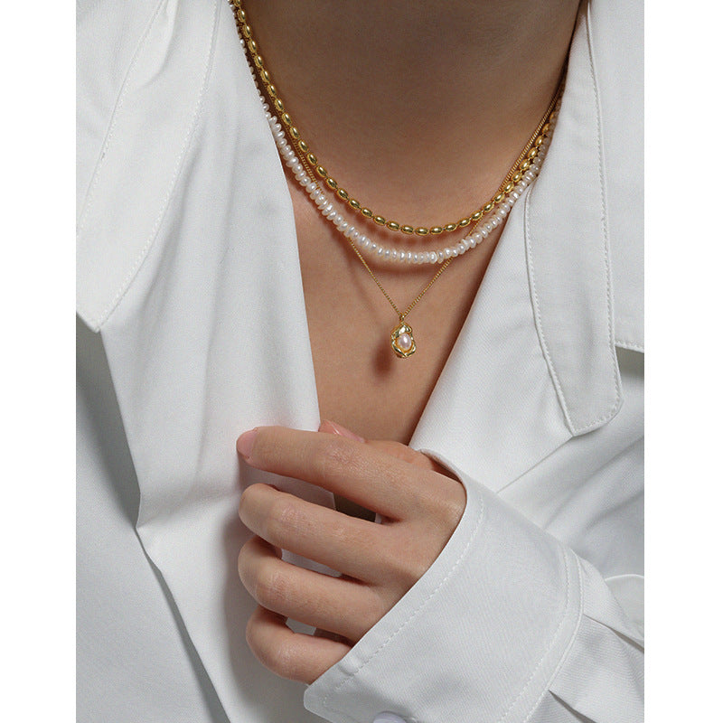 Hilda  Pearl Gold Necklace