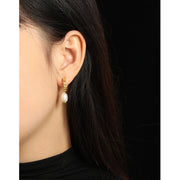 Chain Pearl Gold Earrings