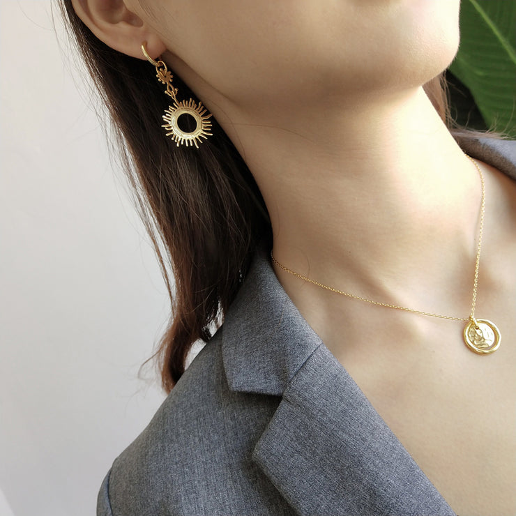 Larina Gold Earrings