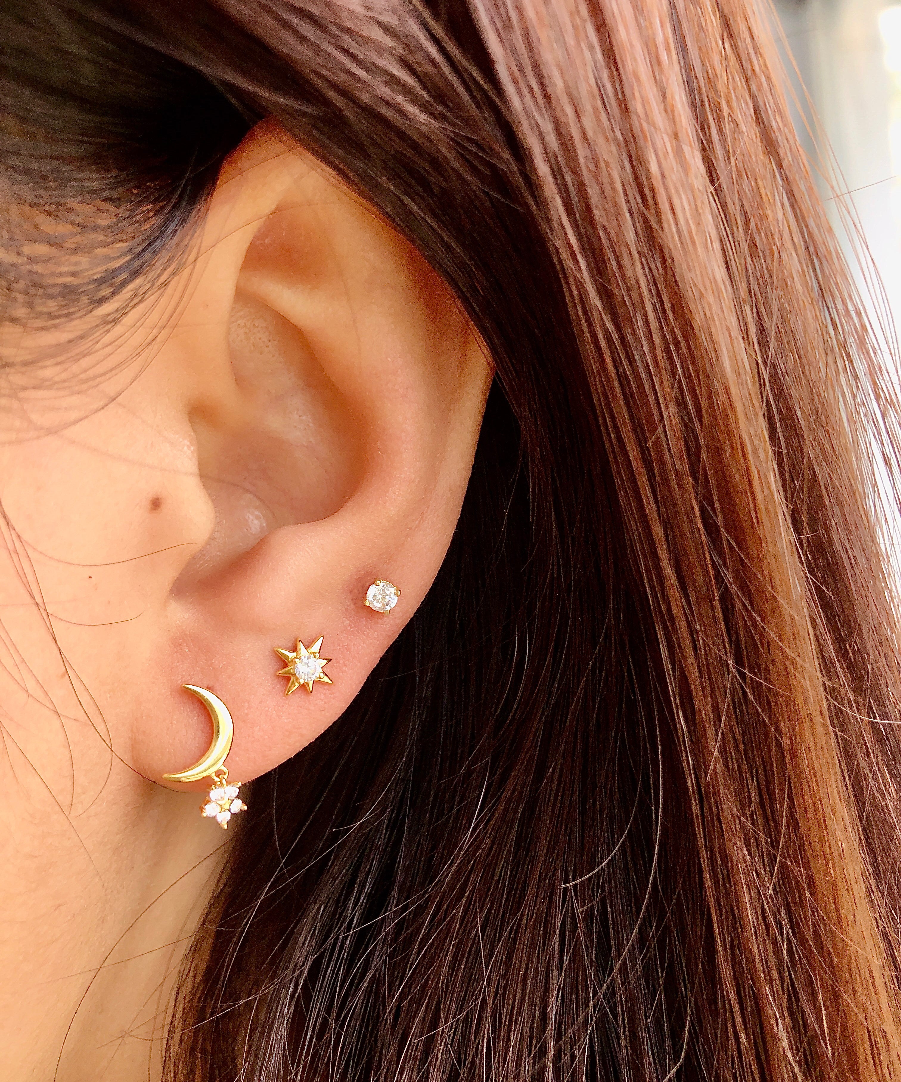Tiny Cz Shining Small Stud Earrings