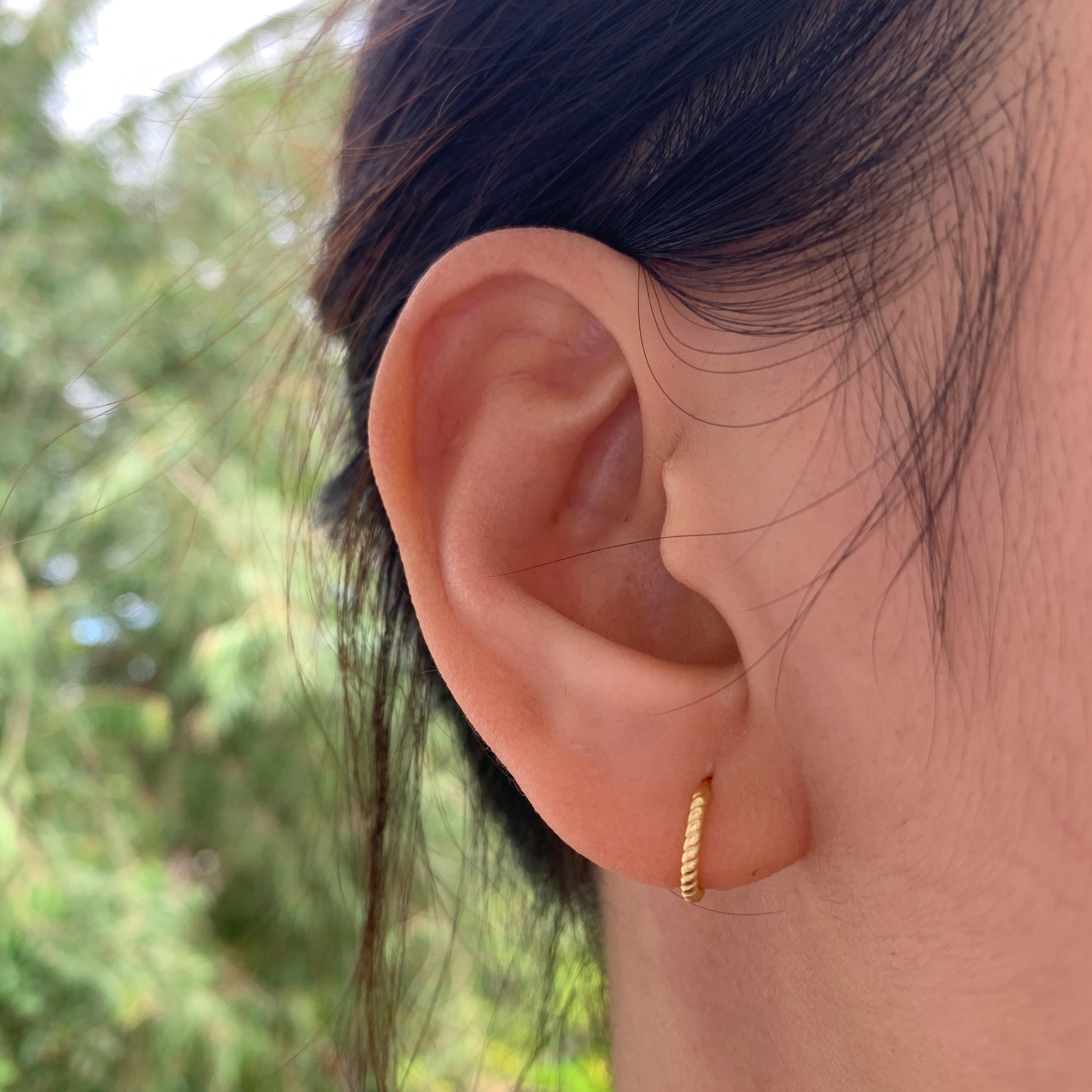 7.5 mm  Rope Gold Huggies