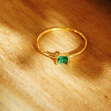 The Lov Green Ring